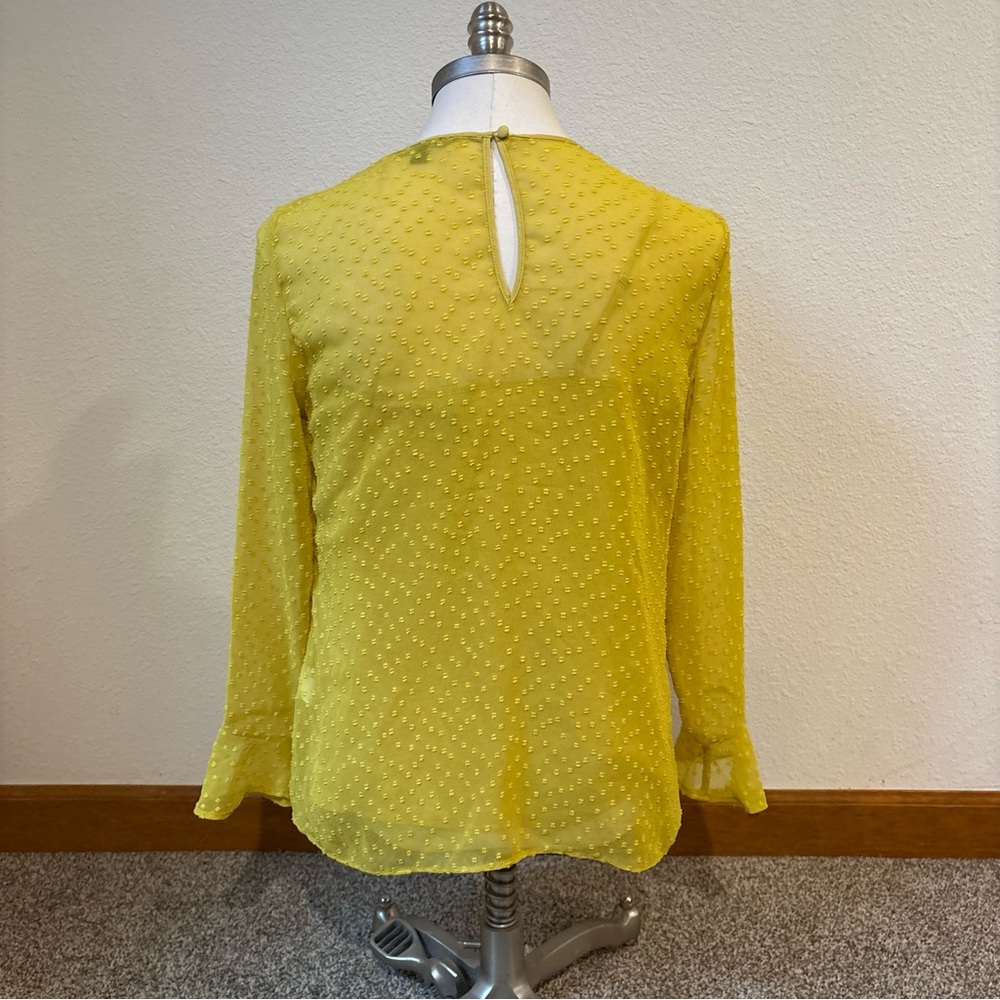 Banana Republic Sheer Swiss Dot Blouse Bright Mustard Yellow Women’s Small - Picture 6 of 12